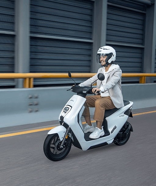 honda-rolls-out-super-affordable-u-go-electric-scooter-made-for-urban-riding_3