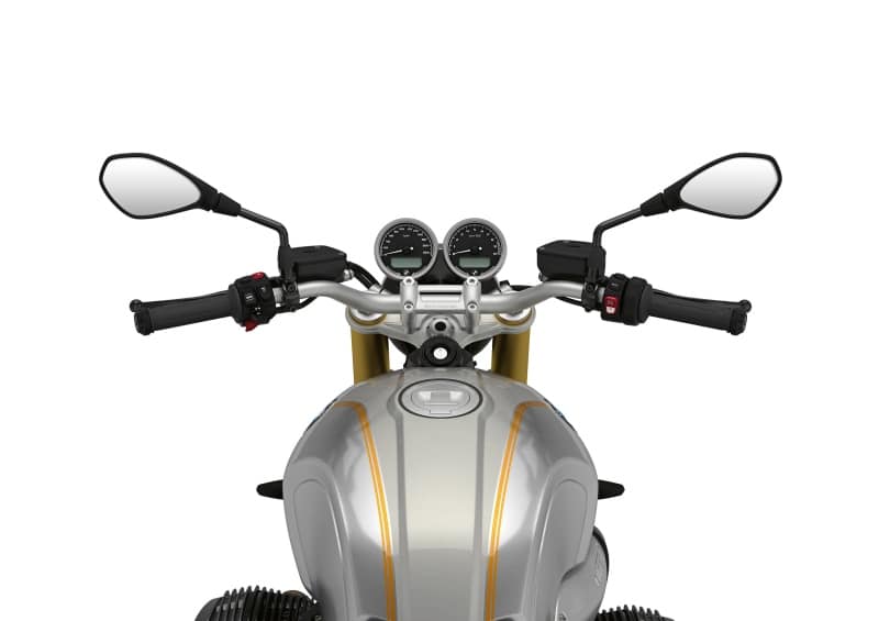 The-new-BMW-R-nineT-Option-719-Mineral-White_4